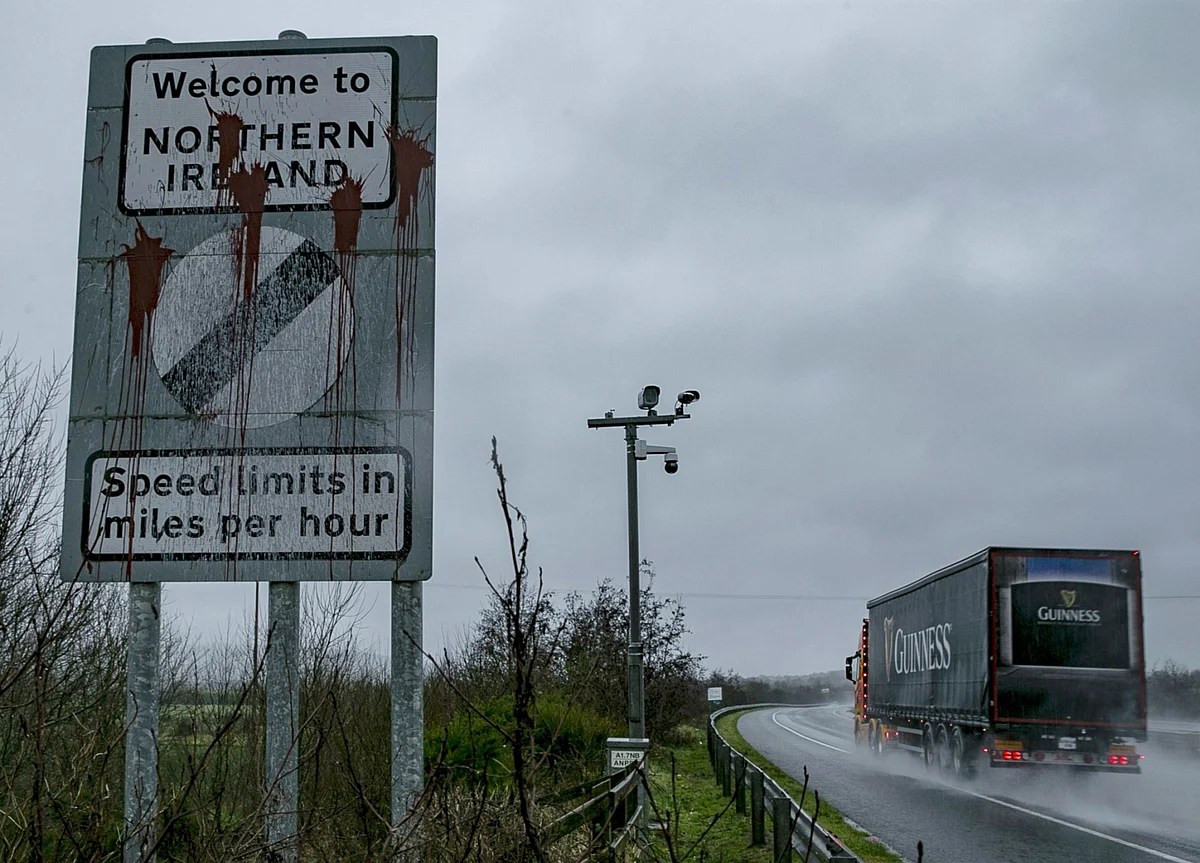 Britain’s Post-Brexit Border Plan Has a Truck-Sized Hole