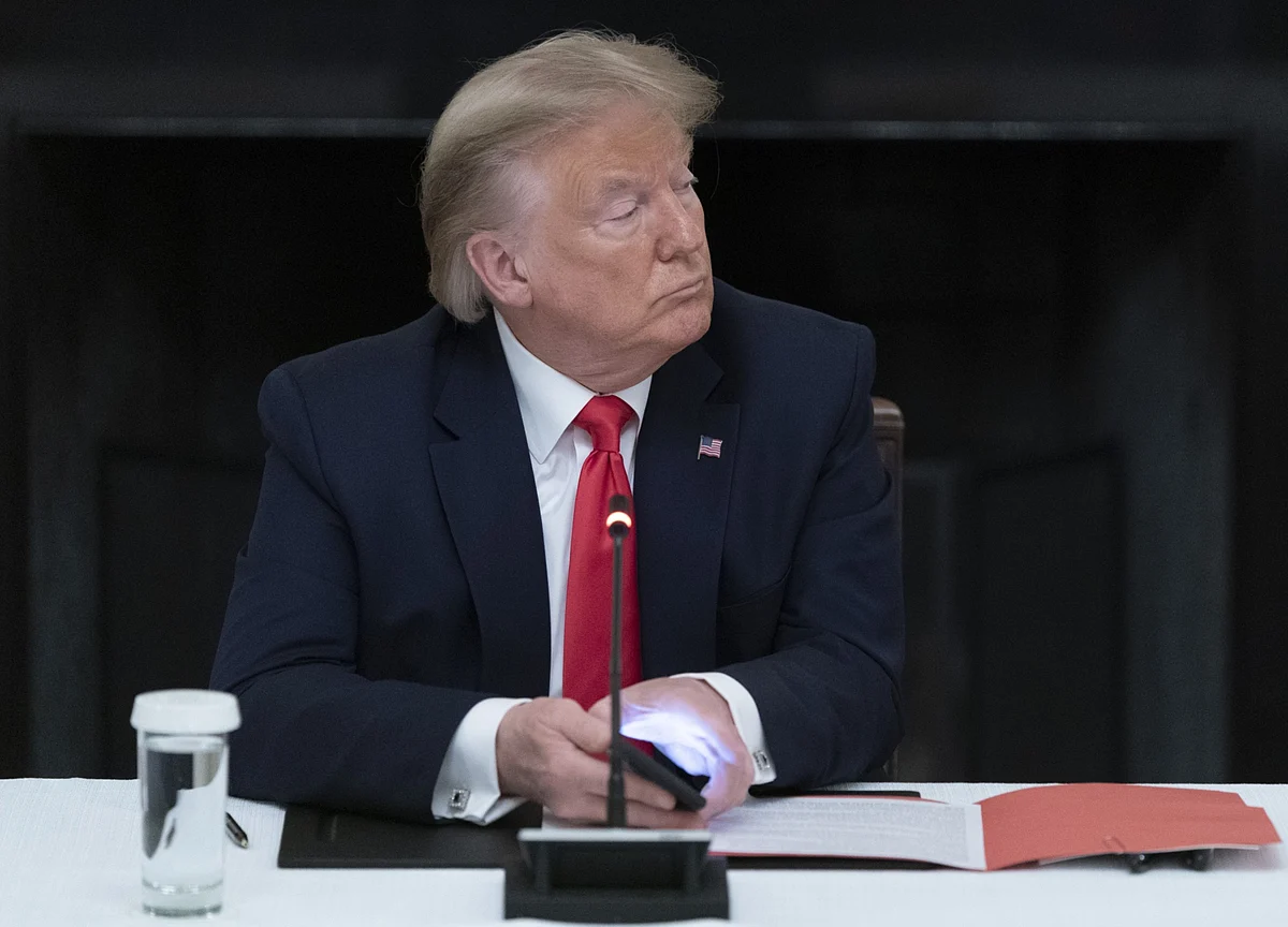 Trump Says ‘Complete Decoupling’ From China Remains an Option