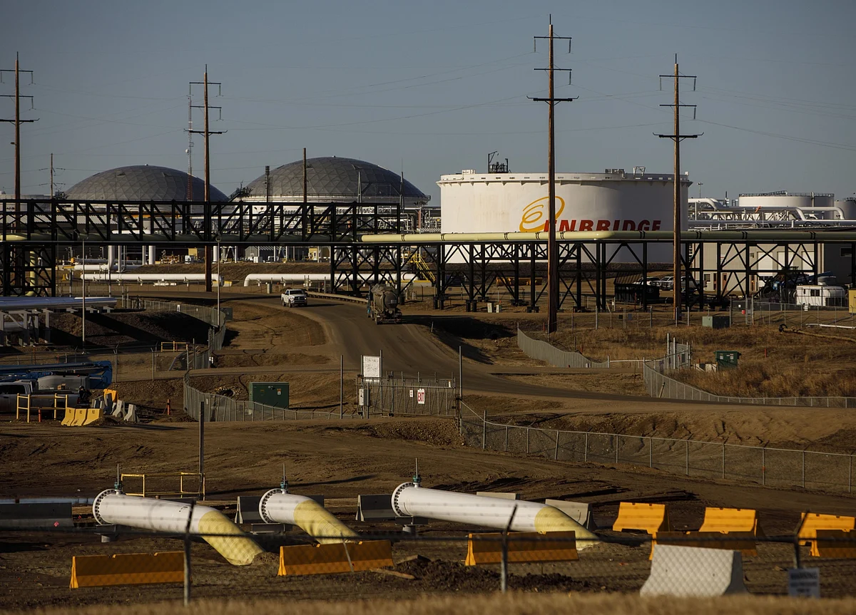 Oil-Sands Explorers Restore Some 20% of Shut-in Crude Production