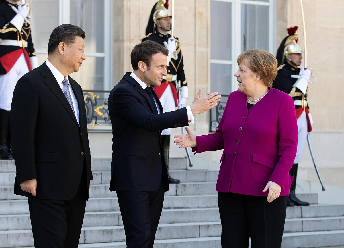 Merkel, Xi Agree to Postpone EU-China Summit