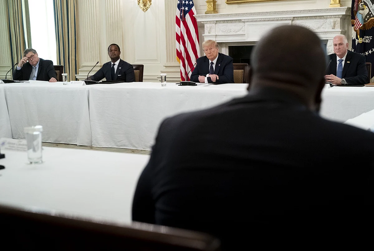 Trump to Sign Executive Order on Police Conduct and Reforms