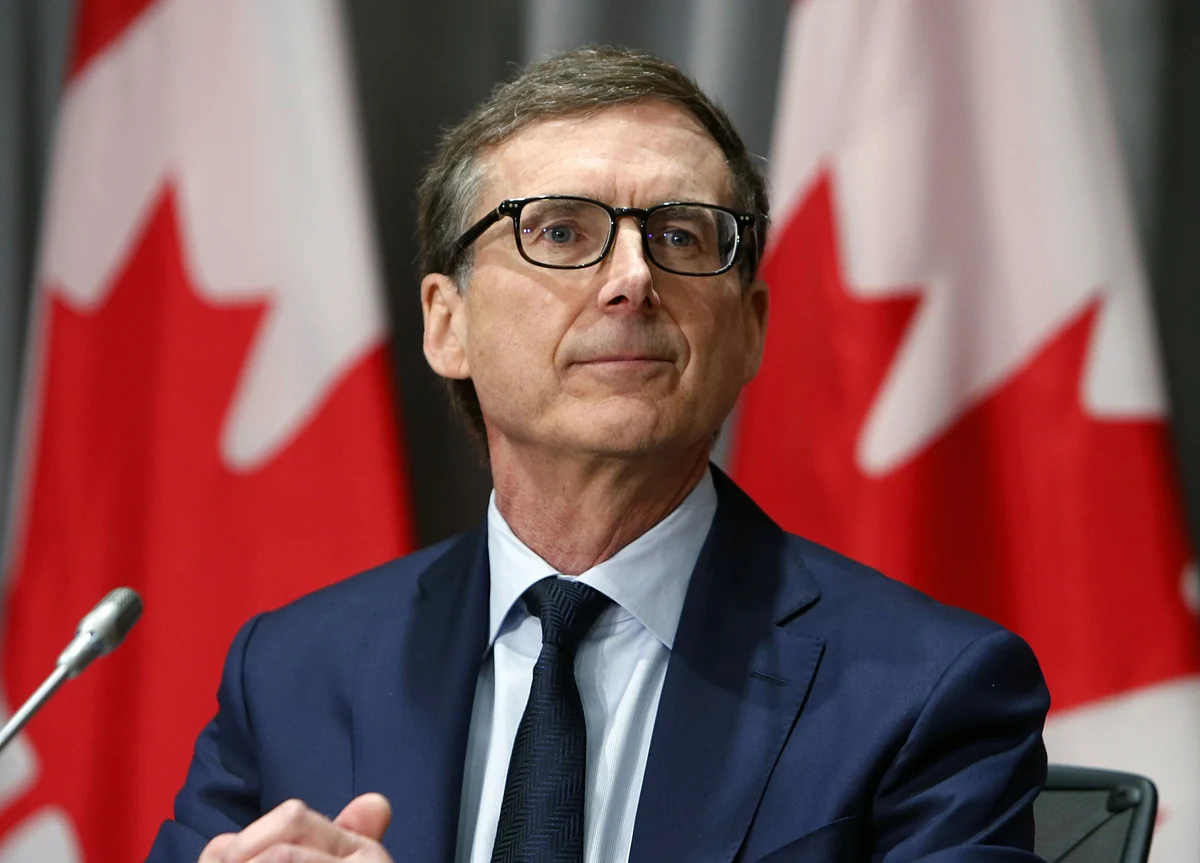 Macklem Says Long Way Out of Deep Hole for Canada’s Economy