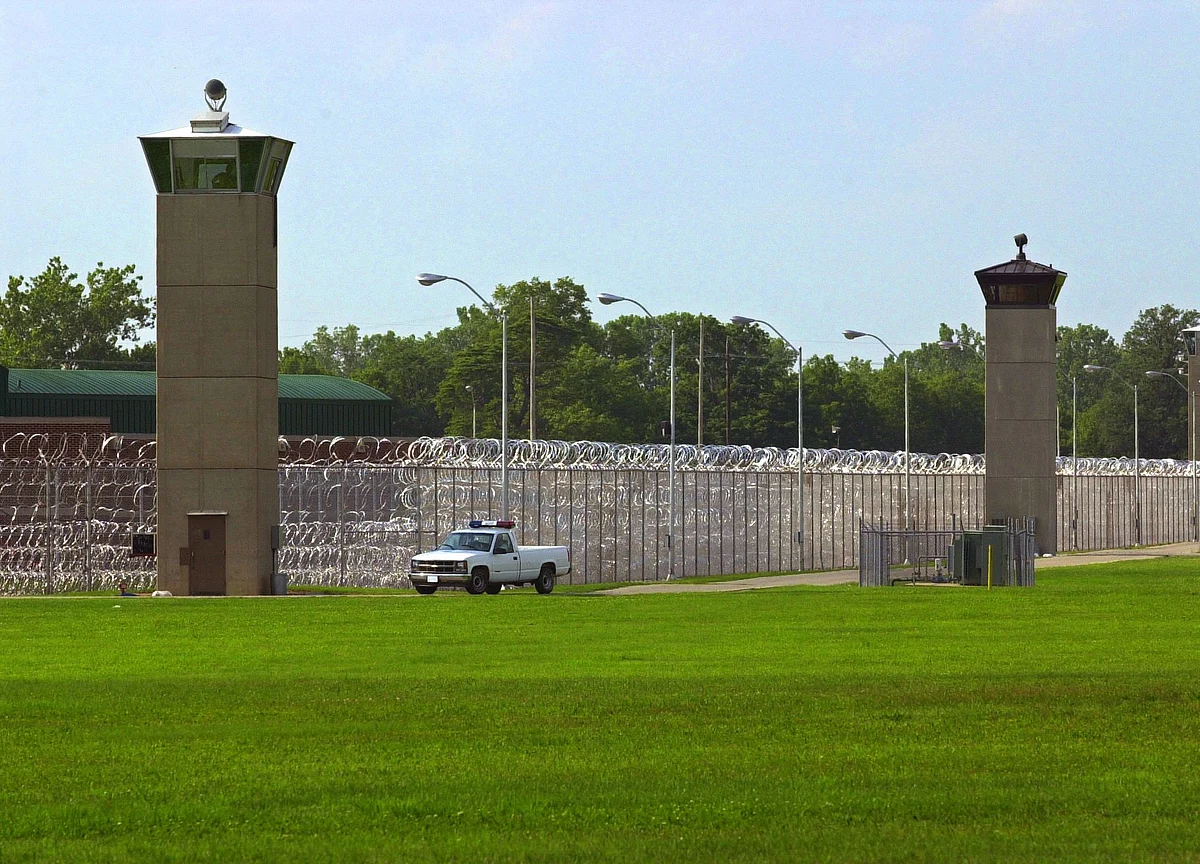 Texas Struggling to Keep Up With Covid-19 Tallies as Prisons Lag