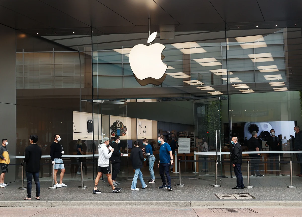 What’s Driving Wall Street’s Apple Optimism? Almost Everything