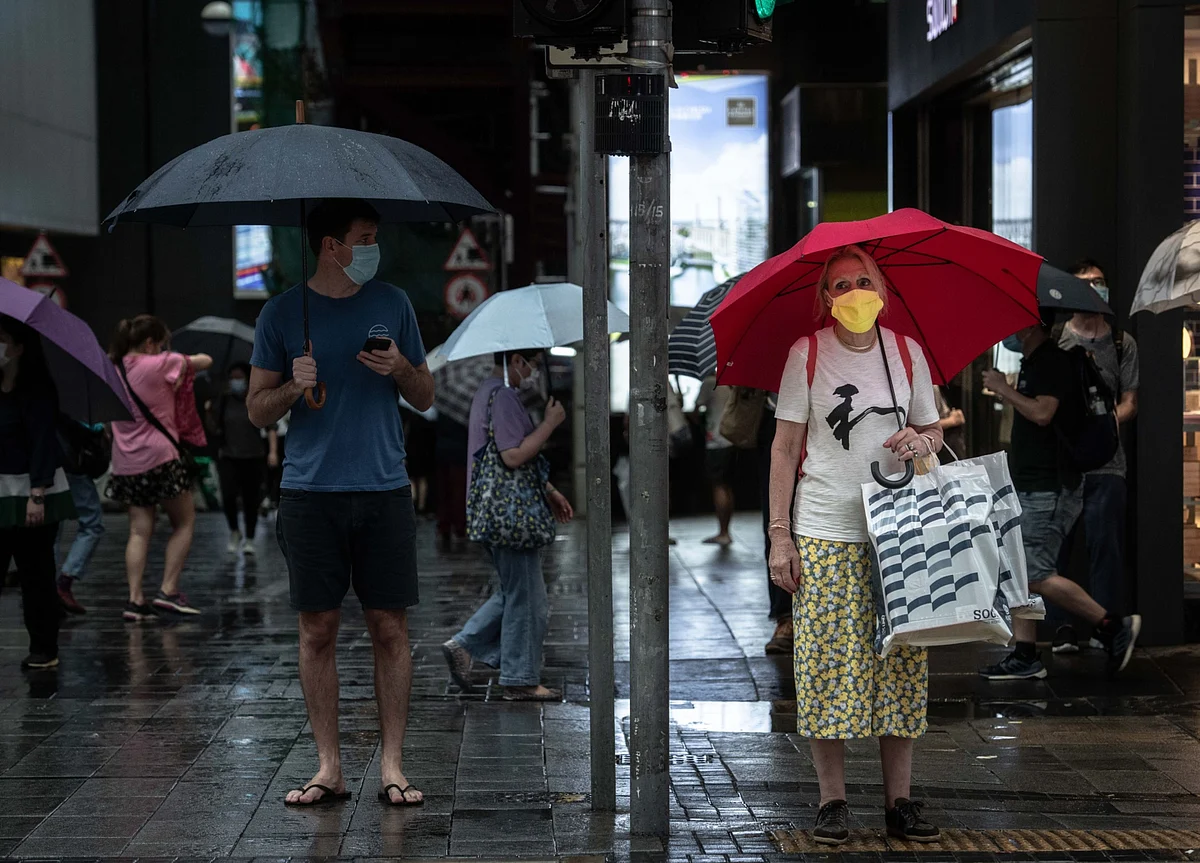 China’s Looming Budget Hole Poses Risk to Stimulus Efforts
