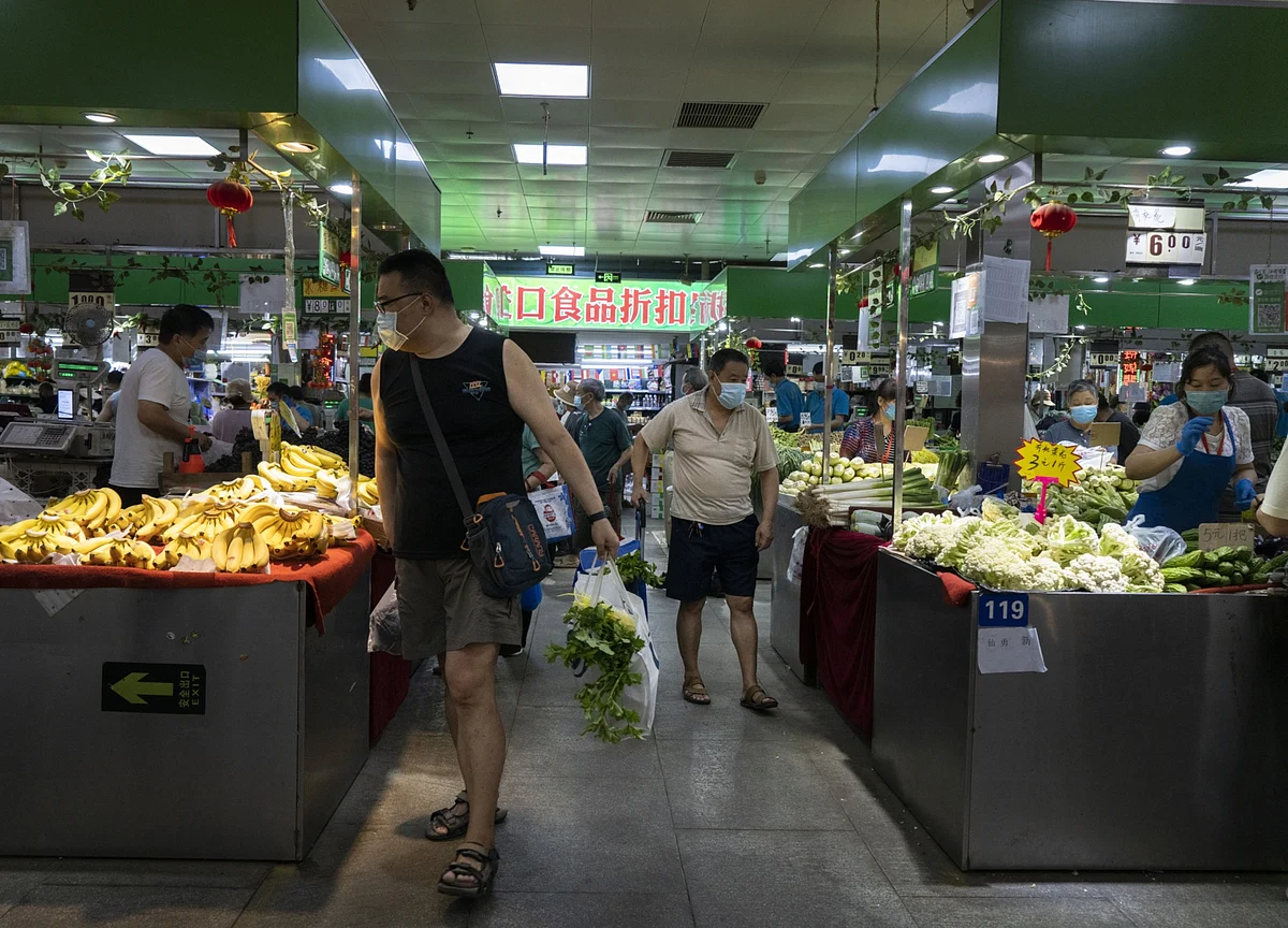 The Virus Is Still Sapping China’s $6 Trillion Power to Consume