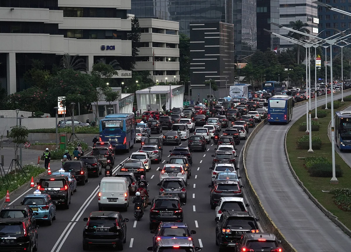 Indonesia Under Pressure to Cut Rates Again: Decision Guide