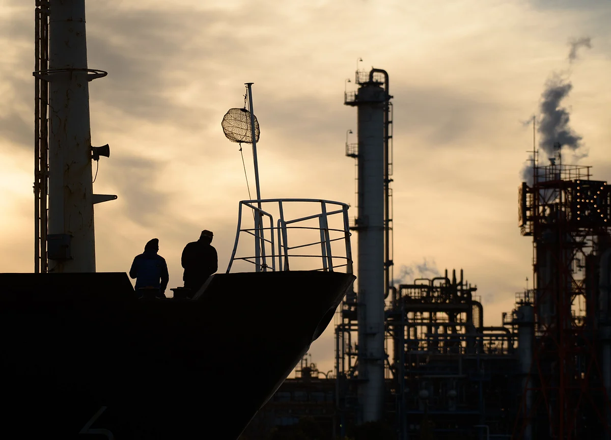 Key Countries Agree to Help Bring Home Seafarers Stuck on Ships