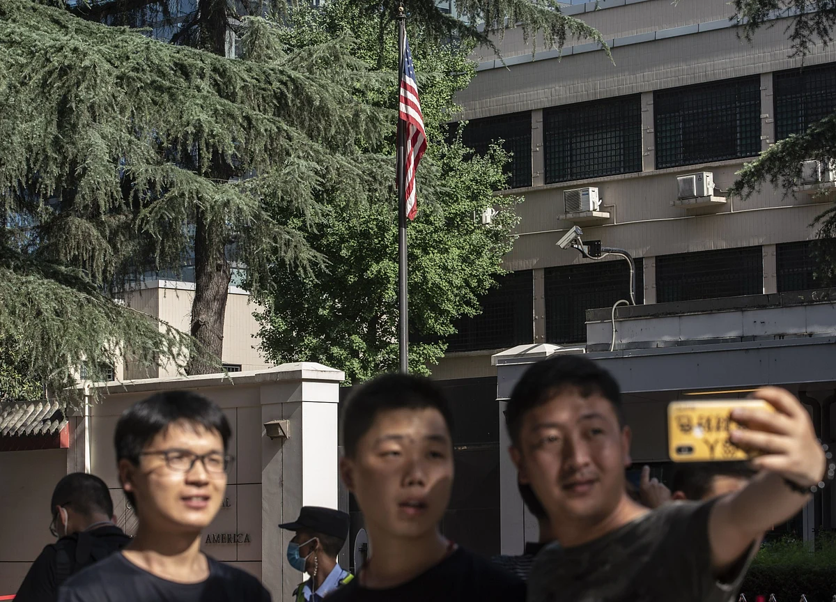 Shutdown of America’s Chengdu Consulate Caps Week of China Tensions