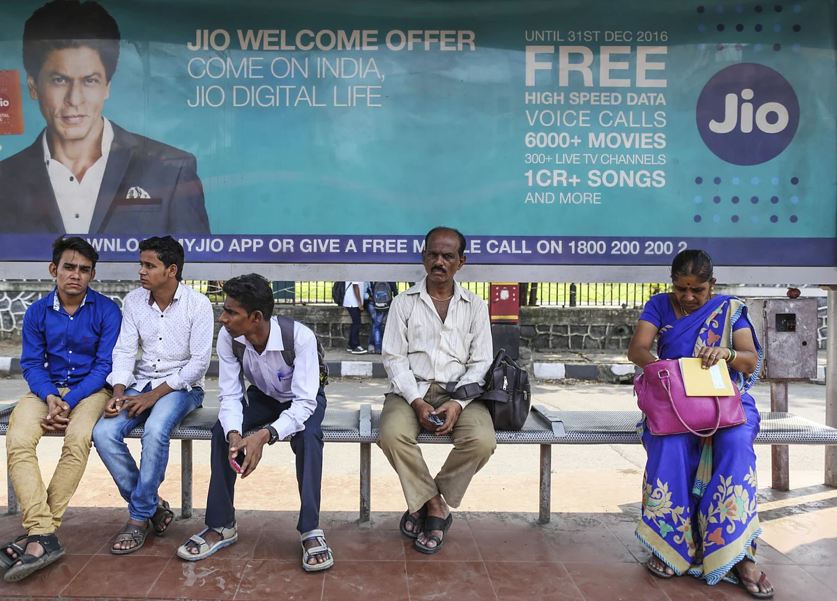 Ambani’s Jio Adds Qualcomm to Backers for Digital Services Push