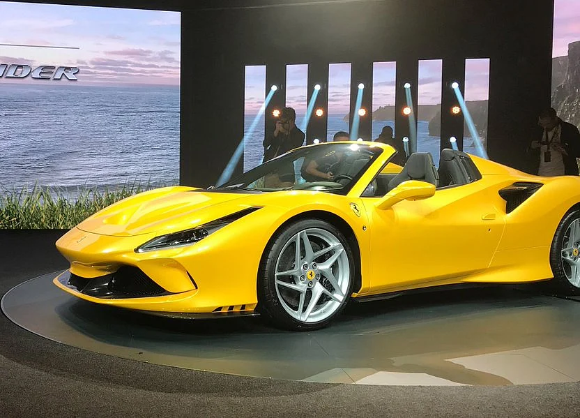 Review: The $297,250 Ferrari F8 Spider Roars, Glides, and Bites