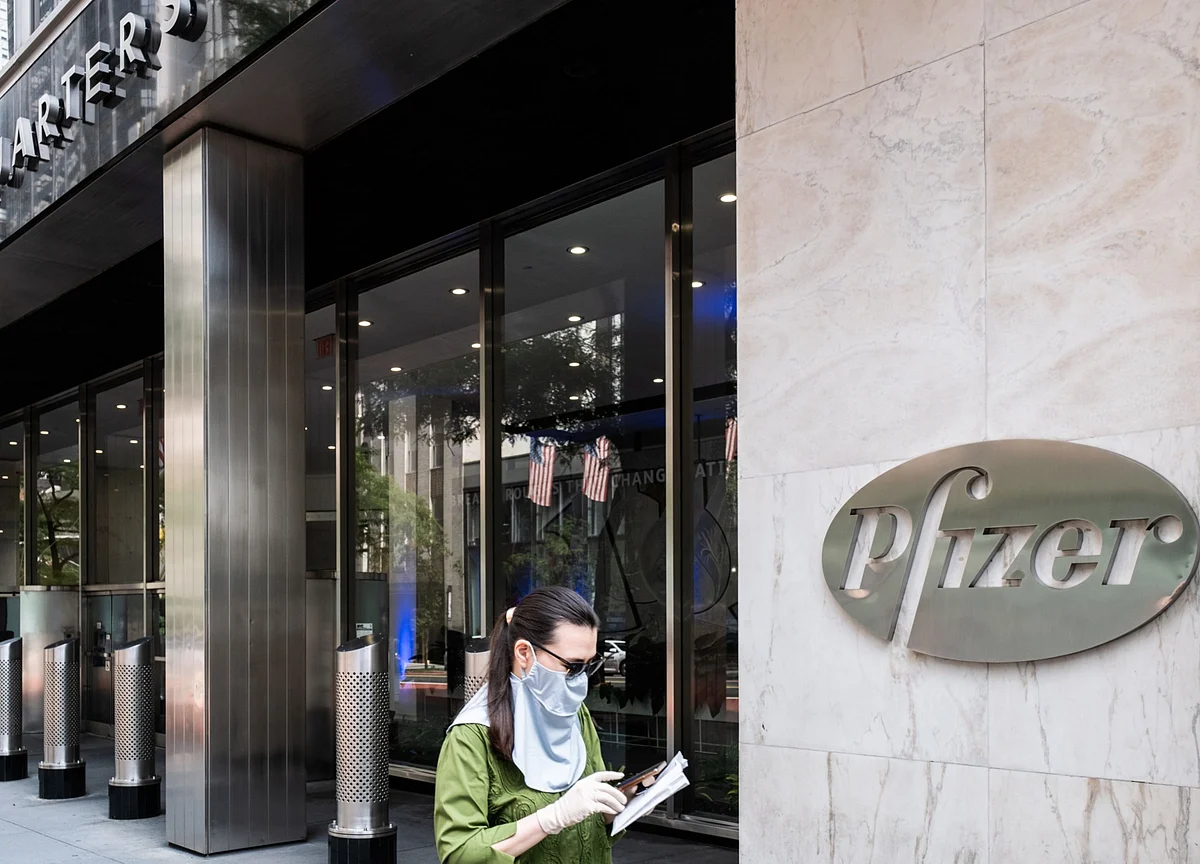 Pfizer, BioNTech Start Late-Stage Study of Lead Covid Shot
