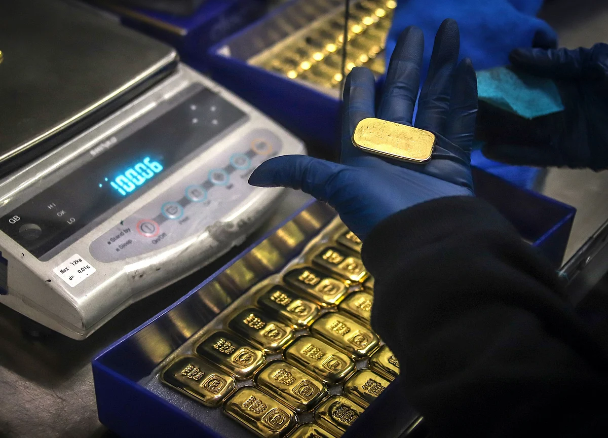 Gold Still Chasing Its 2011 Record With Fed Set to Meet