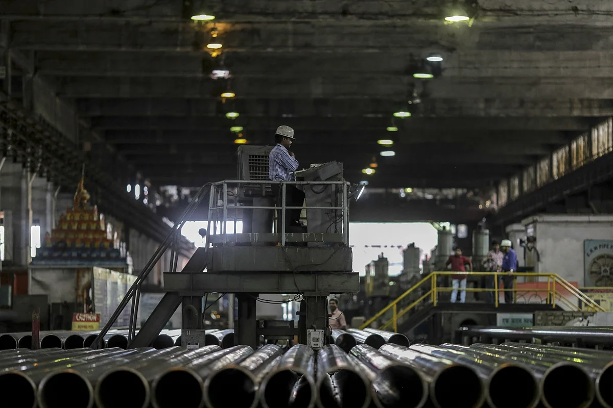 Motilal Oswal: SAIL’s High Leverage And Fixed Costs Remain Key Concerns