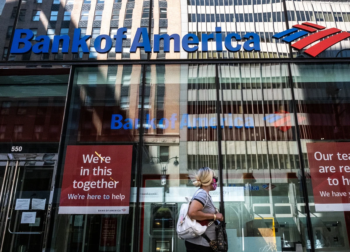 BofA Sets Aside Billions for Soured Loans; Shares Decline