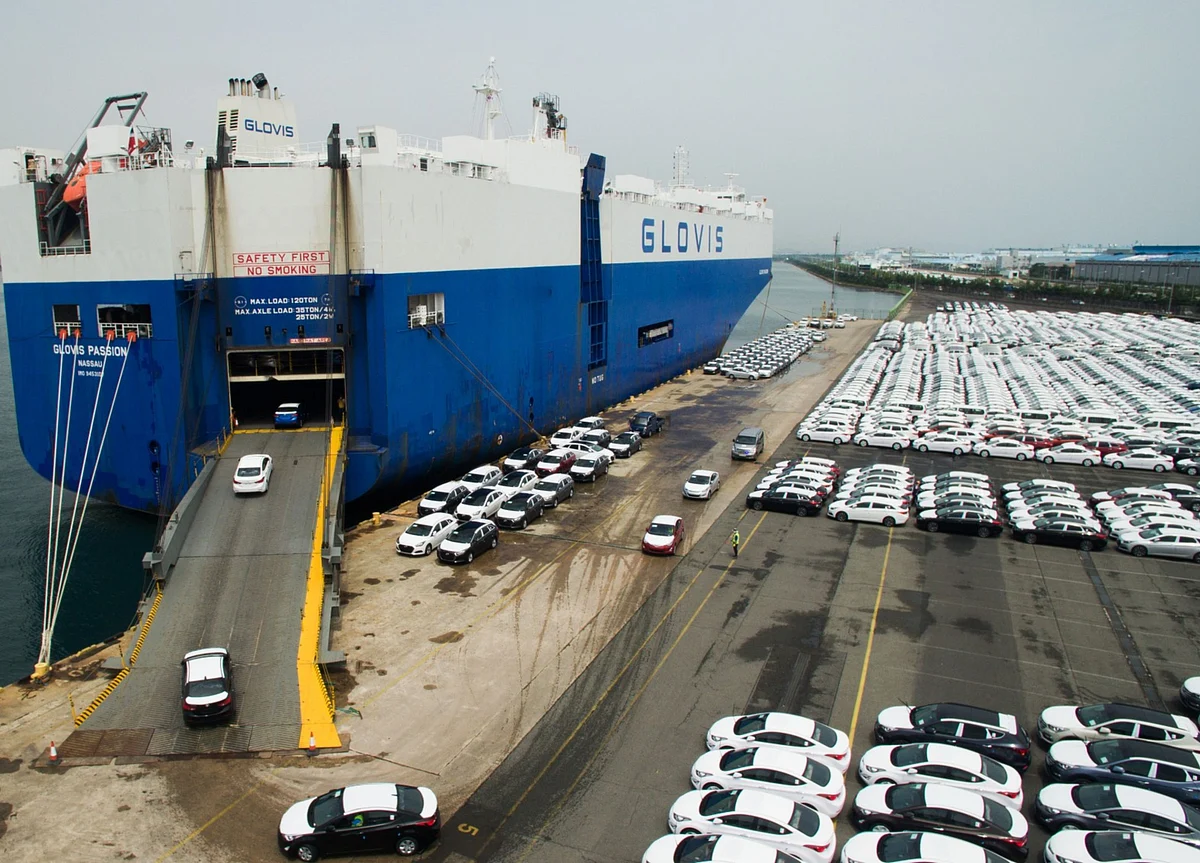 Pandemic Puts Brakes On Passenger Vehicle Exports In April-June Quarter