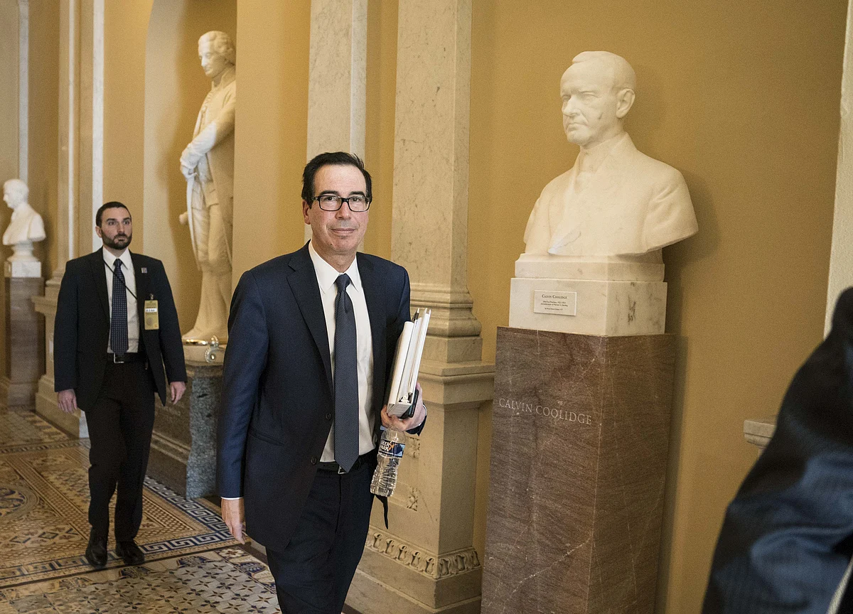 Pelosi-Mnuchin Talks Open Sprint for a Last-Chance Stimulus Deal