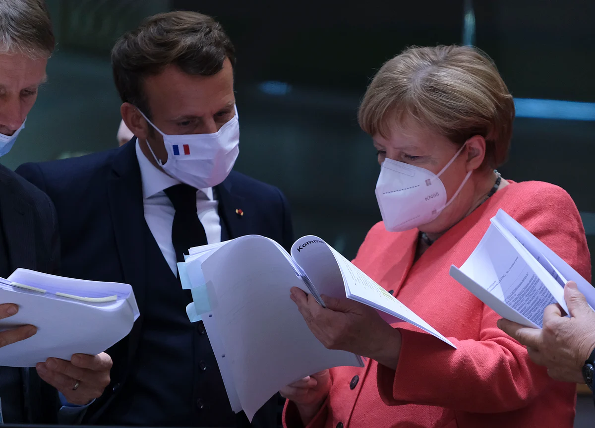 Macron and Merkel Deliver an $859 Billion Breakthrough