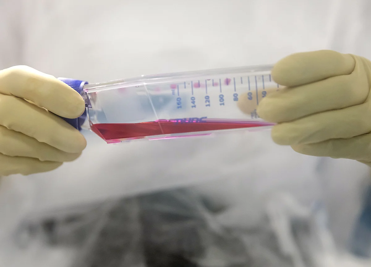 Russian Military Touts Covid-19 Vaccine, Though Tests Incomplete