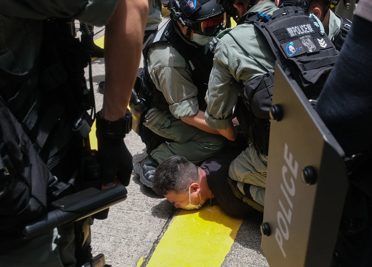 China Warns U.S., U.K. to Stop Criticism of New Hong Kong Law