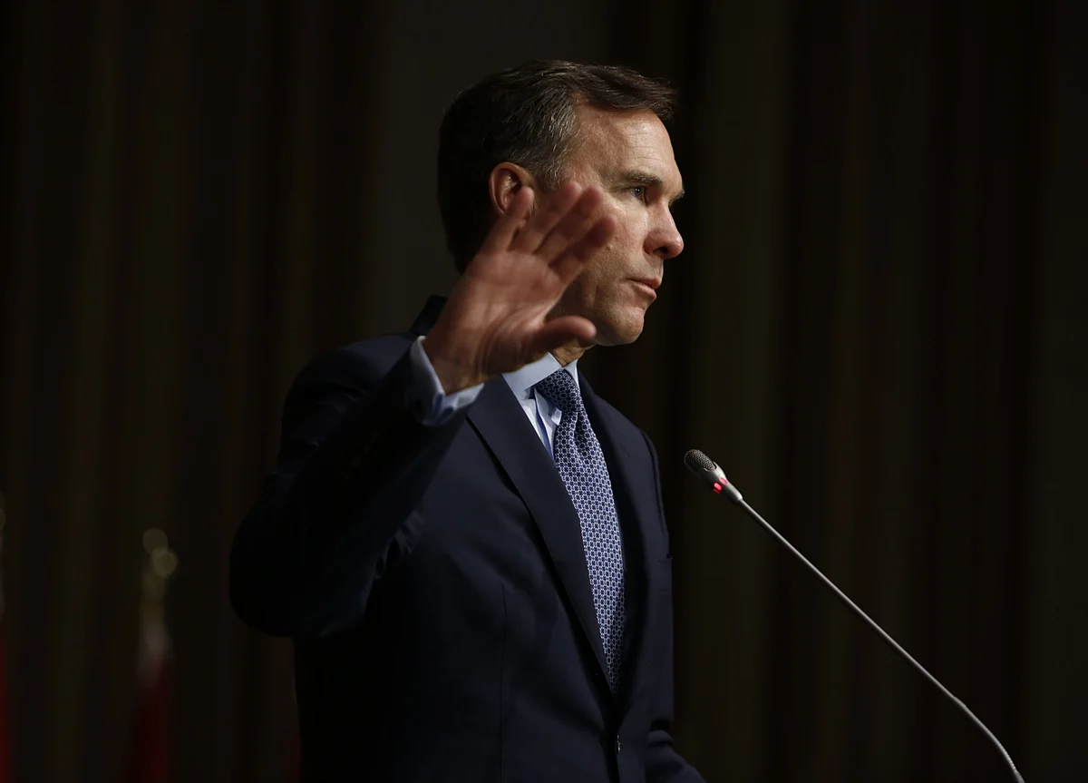 Trudeau Scandal Deepens With Finance Chief Admitting Travel Gift
