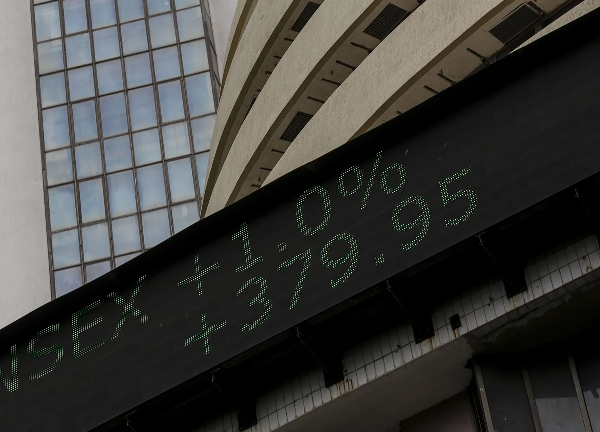 Don’t Get Carried Away By The Market Rally, Warns Axis Mutual Fund’s Jinesh Gopani