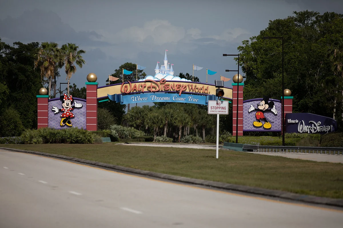 U.S. Cases Rise to New Record; Disney Opens Parks; Virus Update