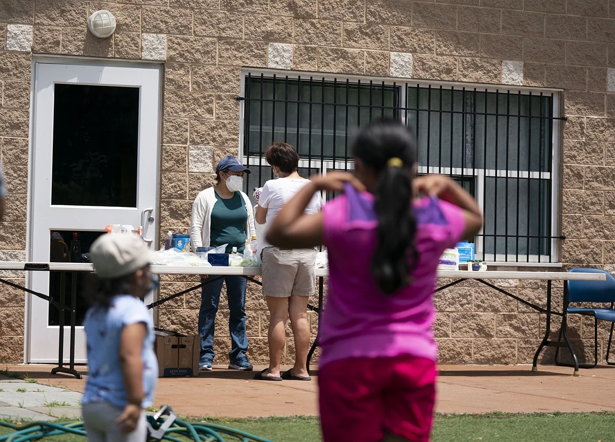 U.S. Daily Cases Top 60,000; Record Texas Deaths: Virus Update