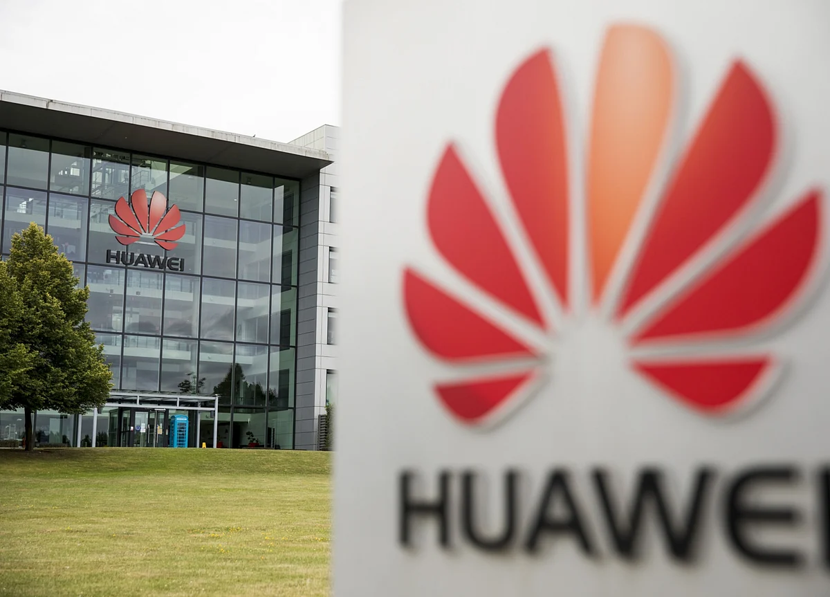 Huawei Faces Ban on Selling 5G Kit to U.K. by End of This Year