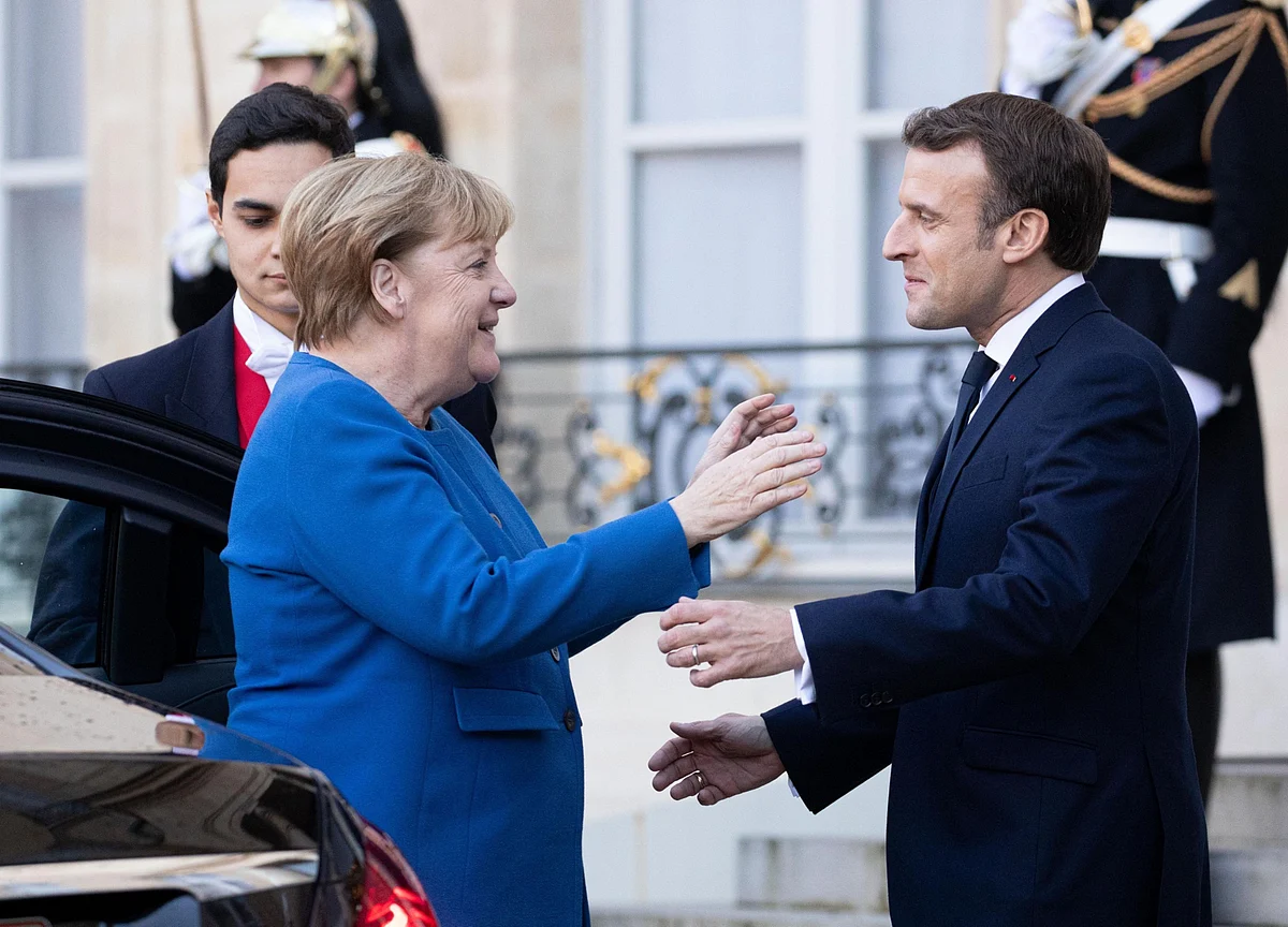 EU Clinches Massive Stimulus Deal to Bind Continent Together