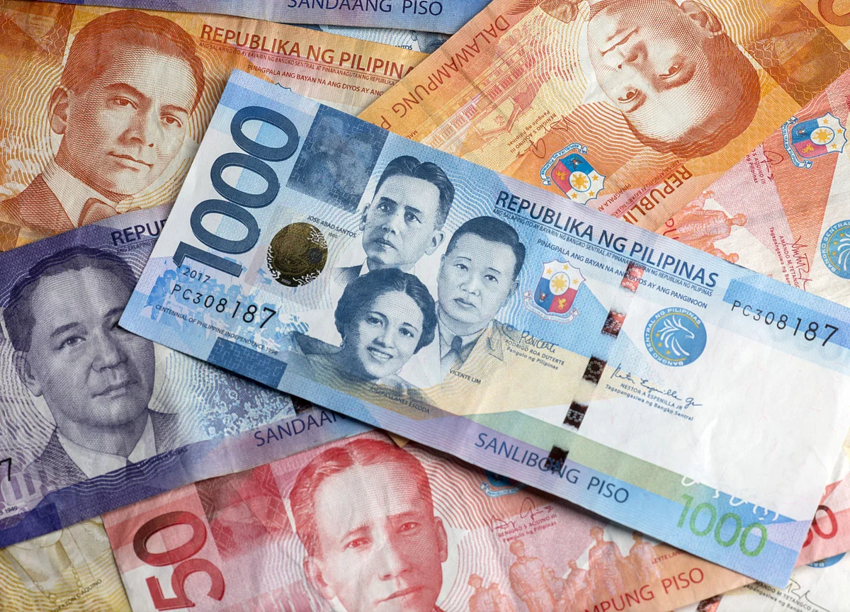 U.S.-China Tensions Halt Rally in Emerging Market Currencies