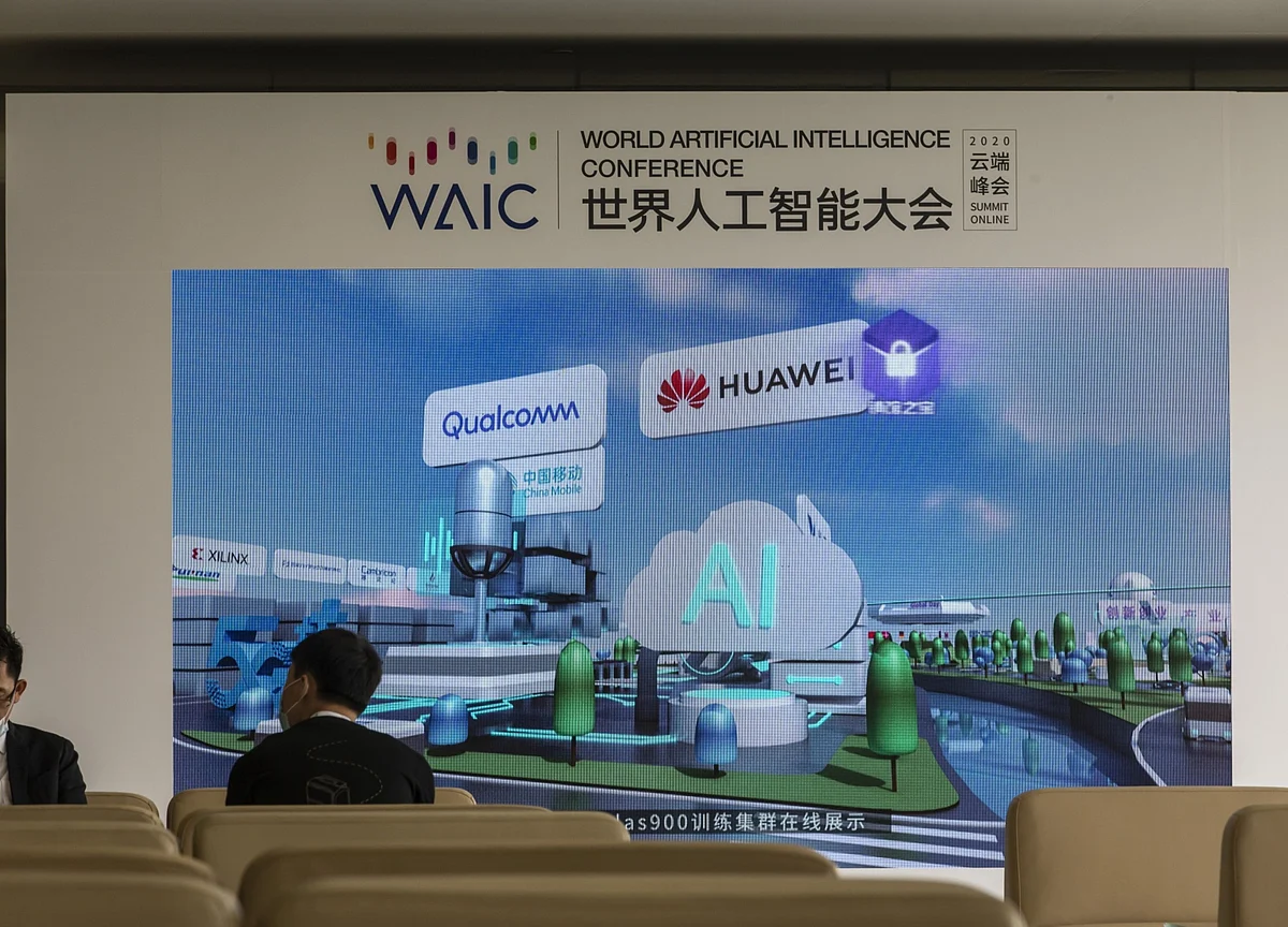 Qualcomm Wants Permission to Sell Chips to Huawei, WSJ Reports