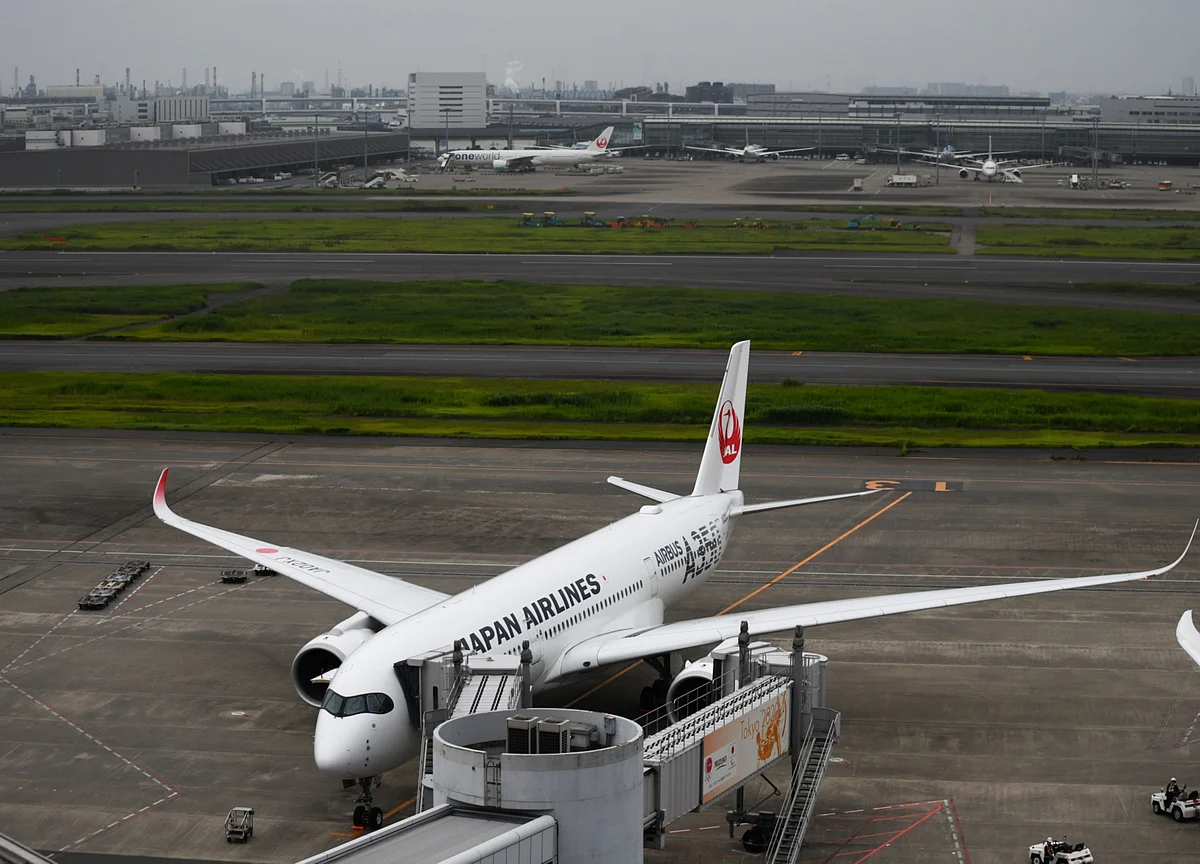 Japan Airlines Posts Biggest Loss Since 2012 Listing