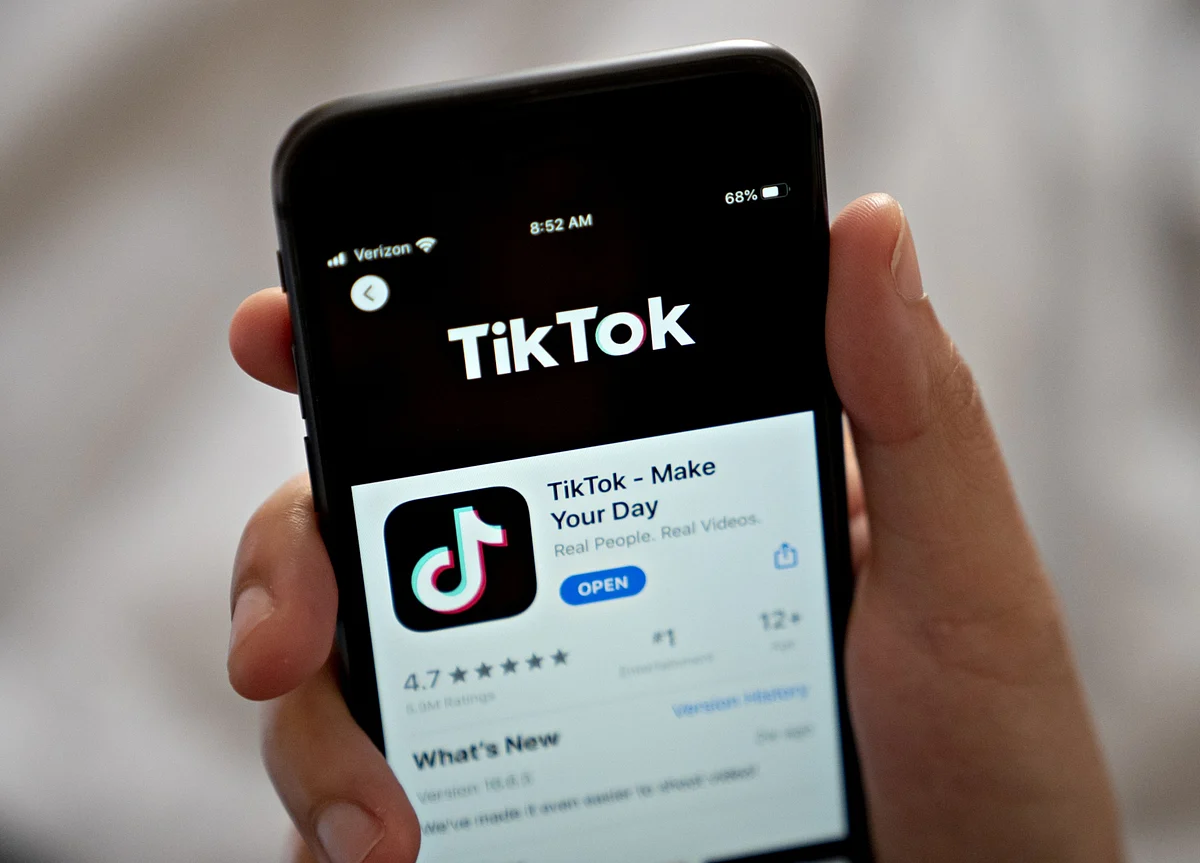 China Throws a Wrench Into Trump’s Plan to Force TikTok Sale