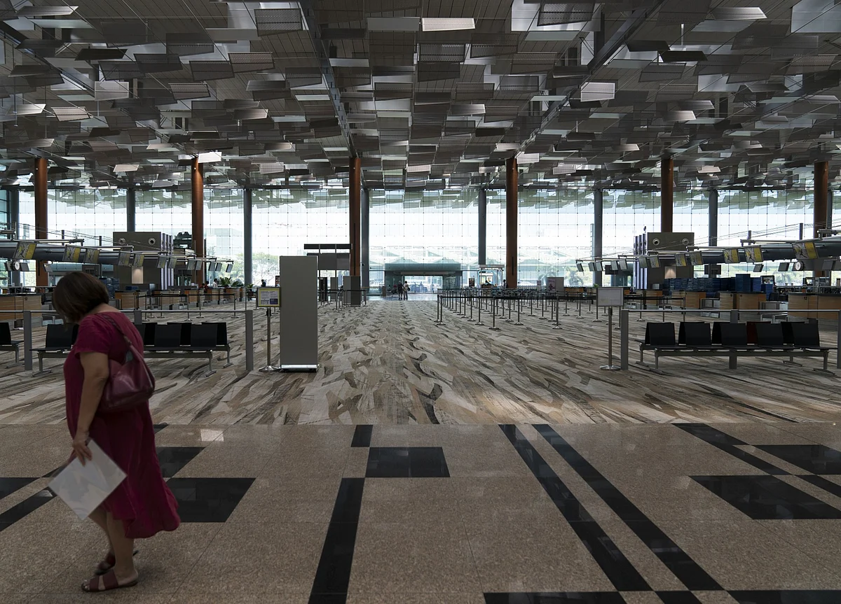 The World’s Airports Are Catching Covid, Too