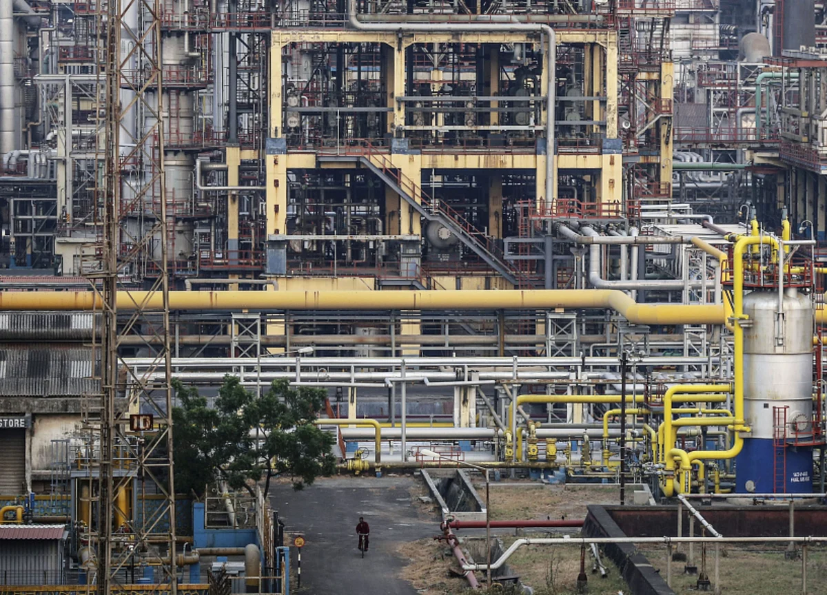 BPCL Acquires Oman Oil’s Stake In Bina Refinery For Rs 2,400 Crore