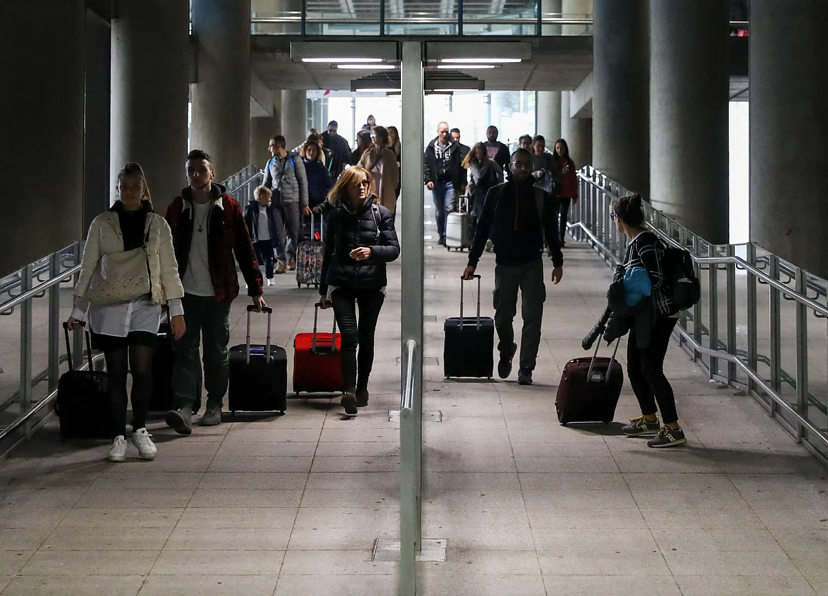 U.K. Tourists Face Chaos as France Added to Quarantine List