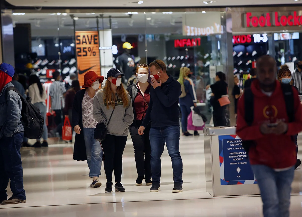 Canada’s Economic Recovery Slowed as U.S. Virus Cases Surged
