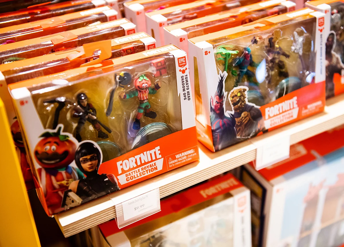 Microsoft Backs Epic’s Apple Battle on Game Technology Access
