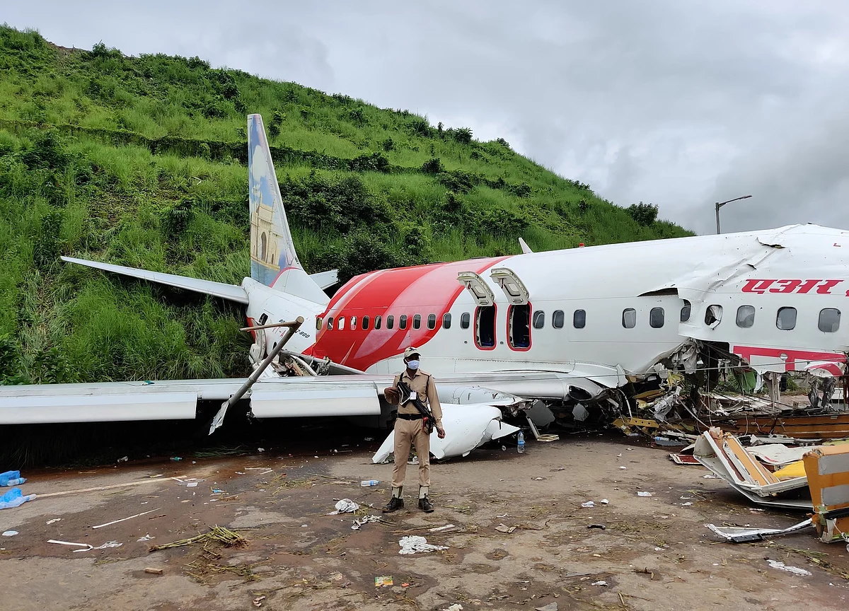 Pilot Erred in India Crash, Aviation Watchdog Chief Suggests