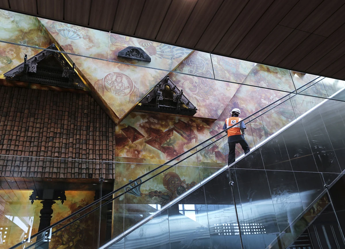 Adani Seeks Control Of GVK’s Mumbai Airport