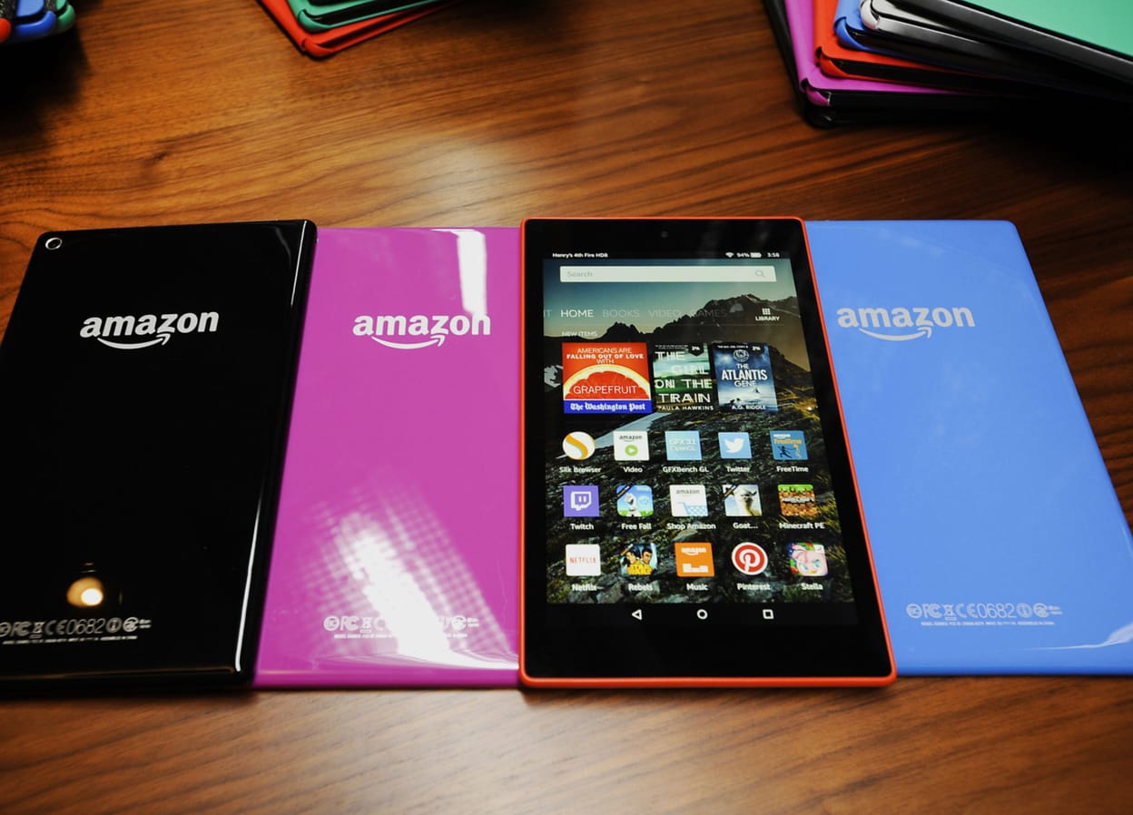 Apple To Amazon Line Up Against Trump S Immigrant Visa Ban
