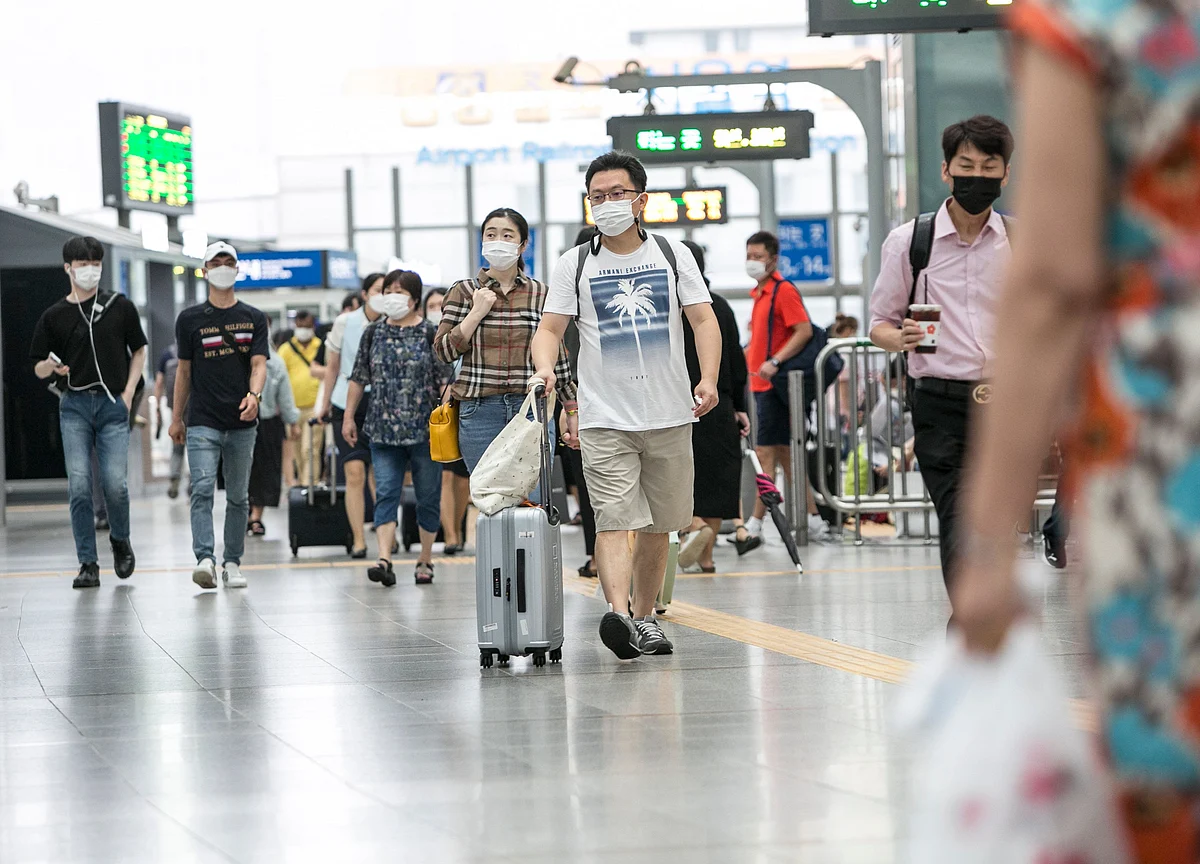 Stuck at Home South Korean Tourists Could Prop Up the Economy
