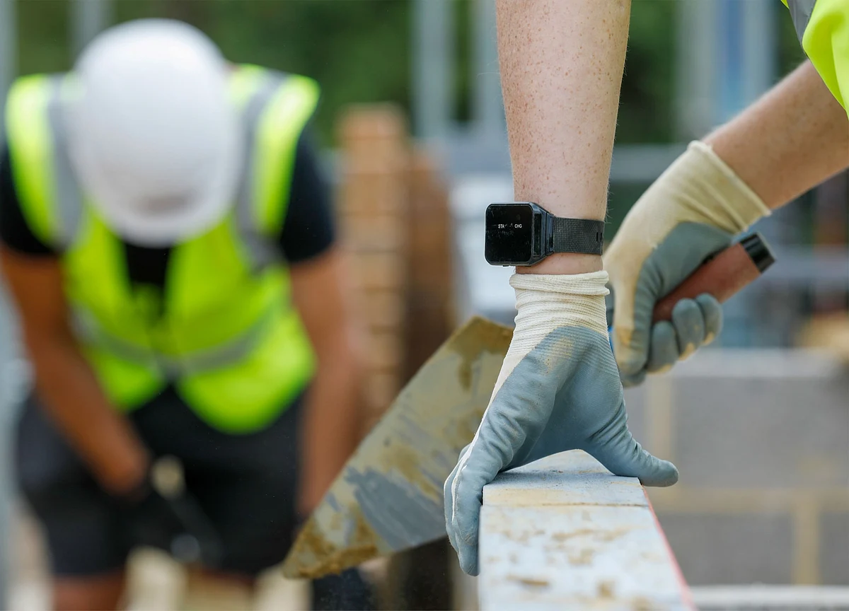 U.K. Plans $1.7 Billion in Building Projects to Lift Economy