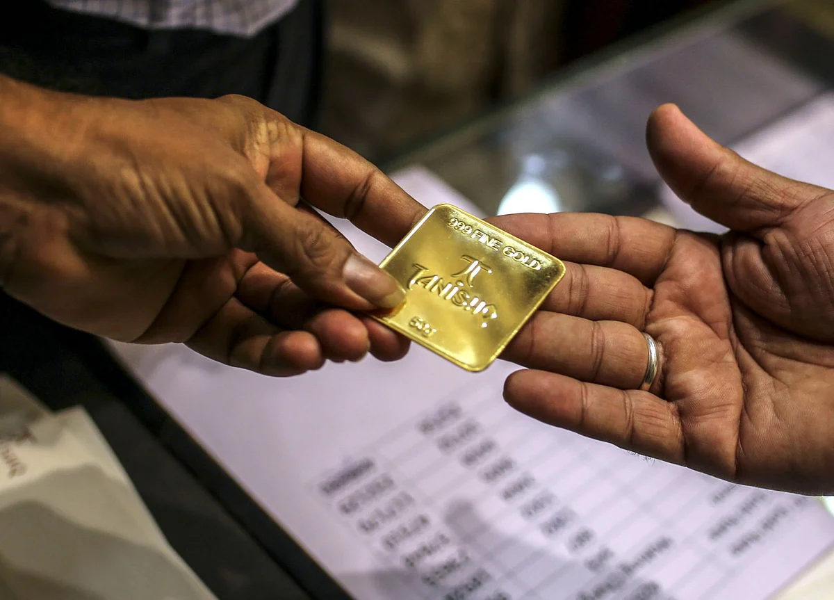 Titan Q2 Results: Net Profit Falls On Pre-Closure Of Hedging Contracts, Jewellery Business Grows