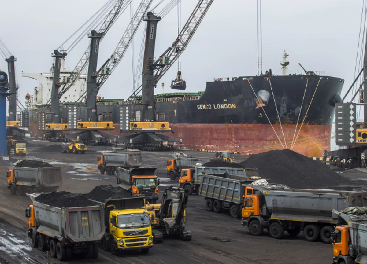 Why Banks Are Exiting Trade And Commodity Finance