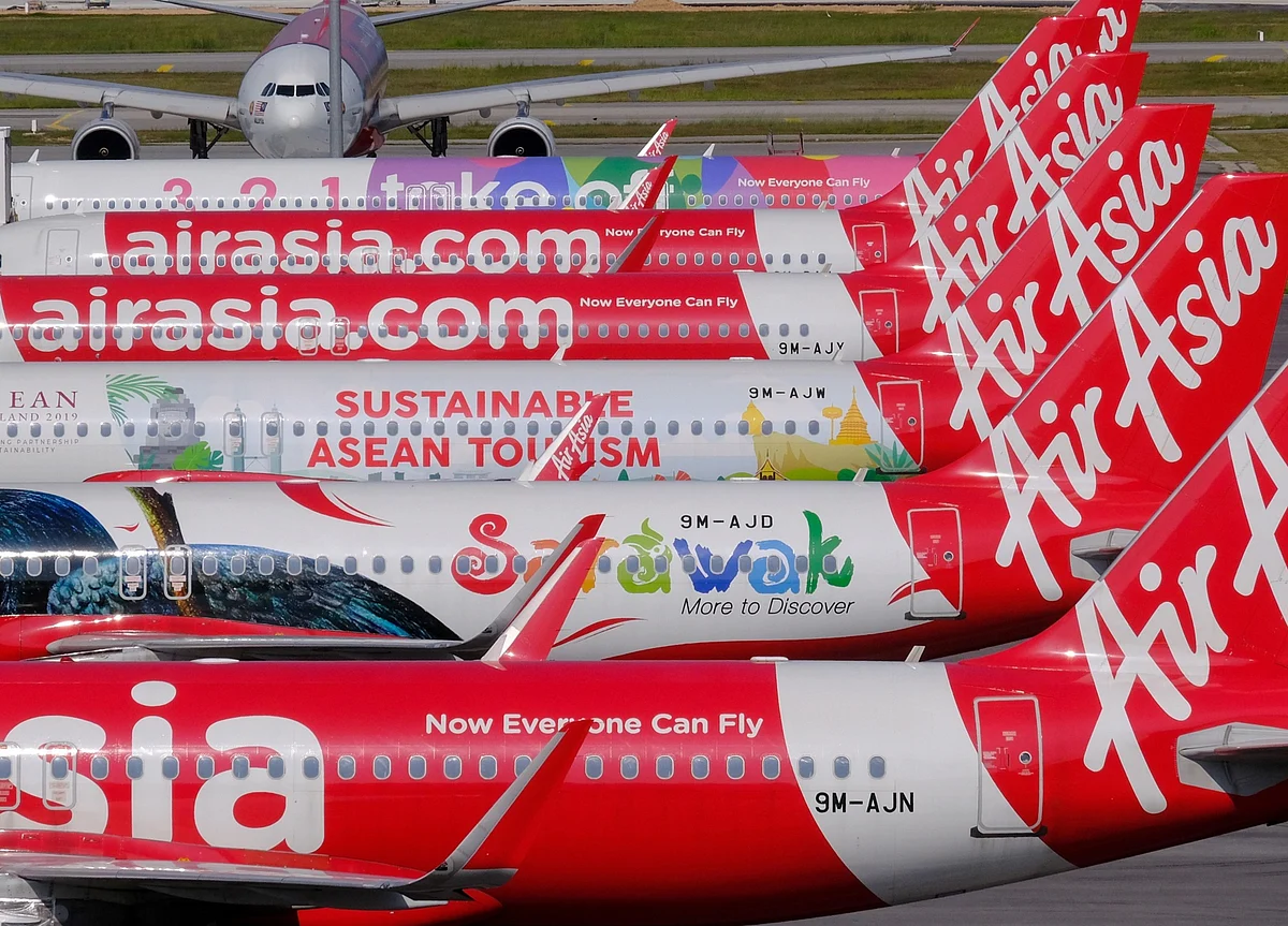 Top AirAsia Officials Suspended as Pilot Alleges Safety Lapses