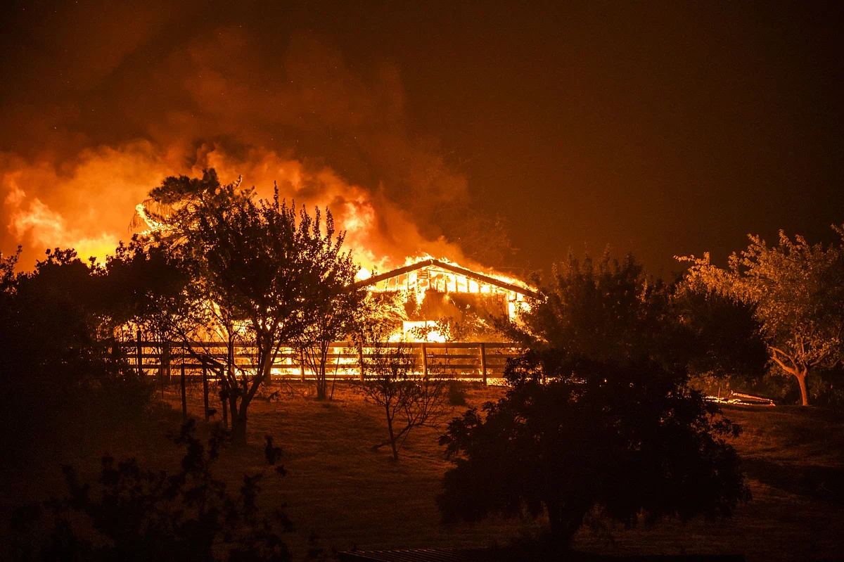 California Power Crisis Set to Worsen as PG&E Warns of Outages