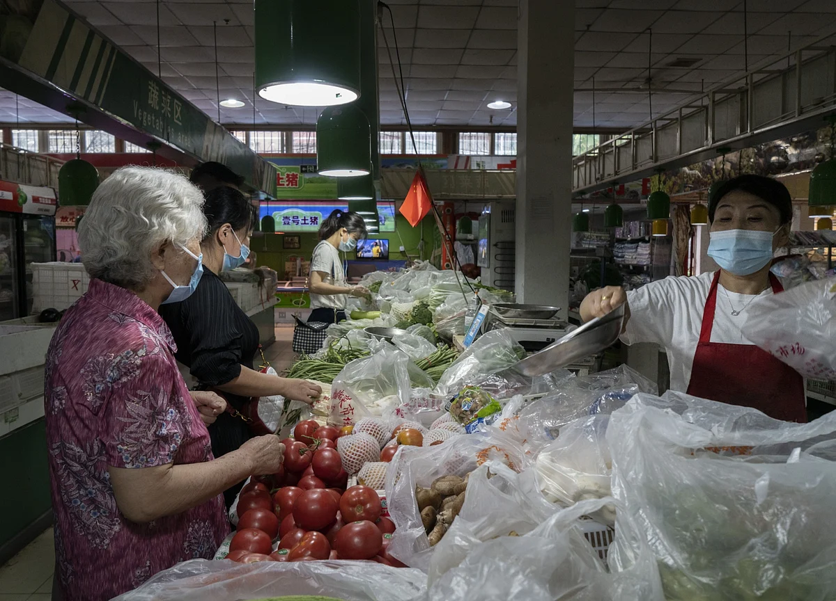 Xi’s Crusade on Food Waste Triggers Rare Anxiety Over Supplies