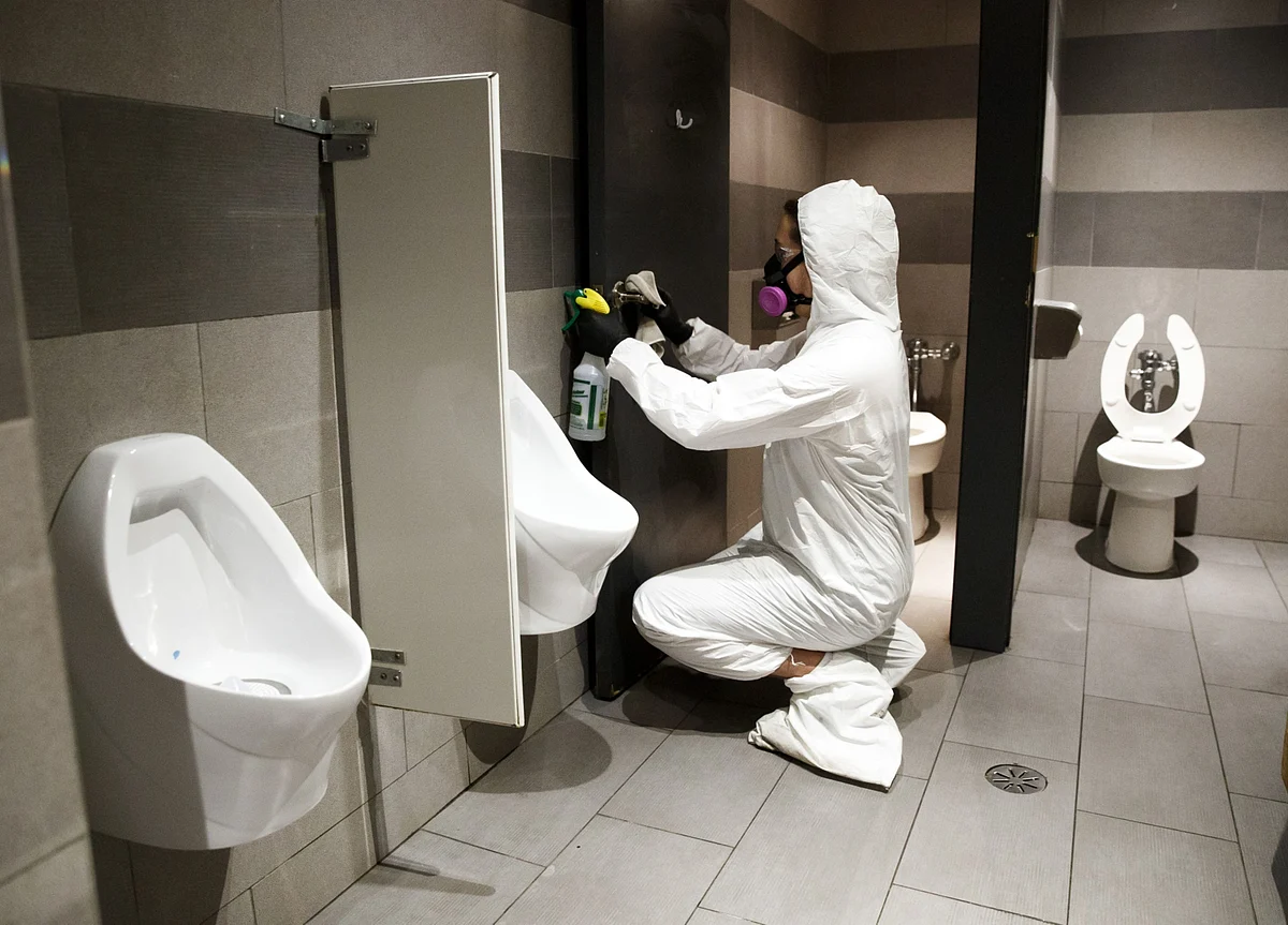 Coronavirus in Vacant Apartment Implicates Toilet in Spread